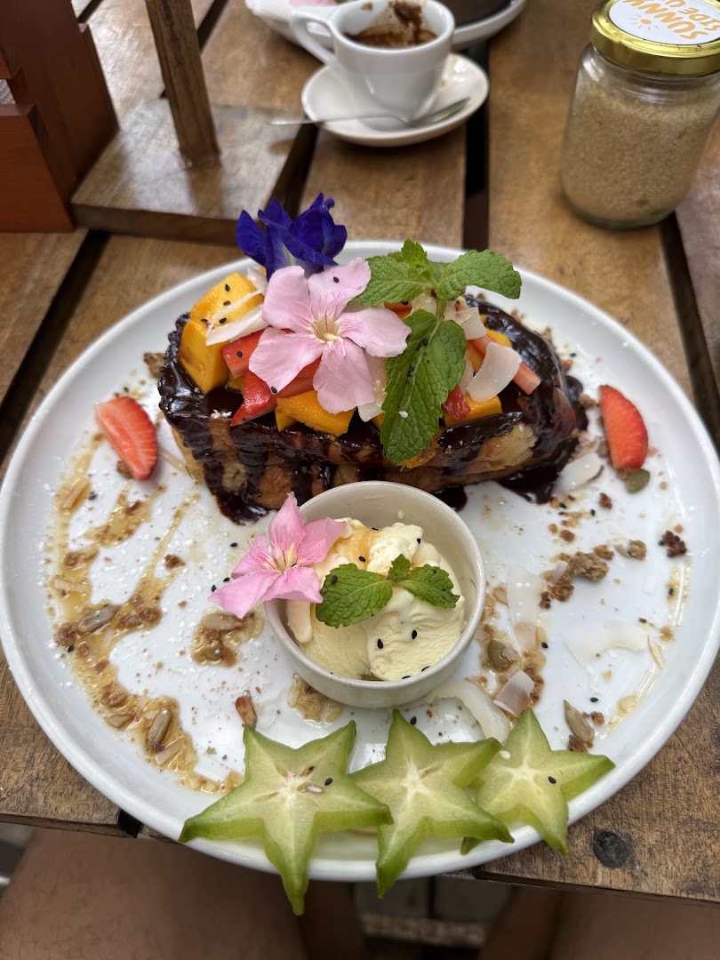 Sunny Side Up: appetizing and high quality food photo