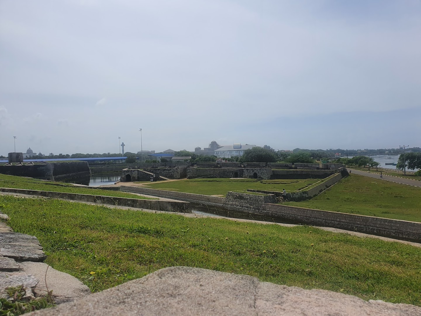Jaffna Fort: clear view of the fort