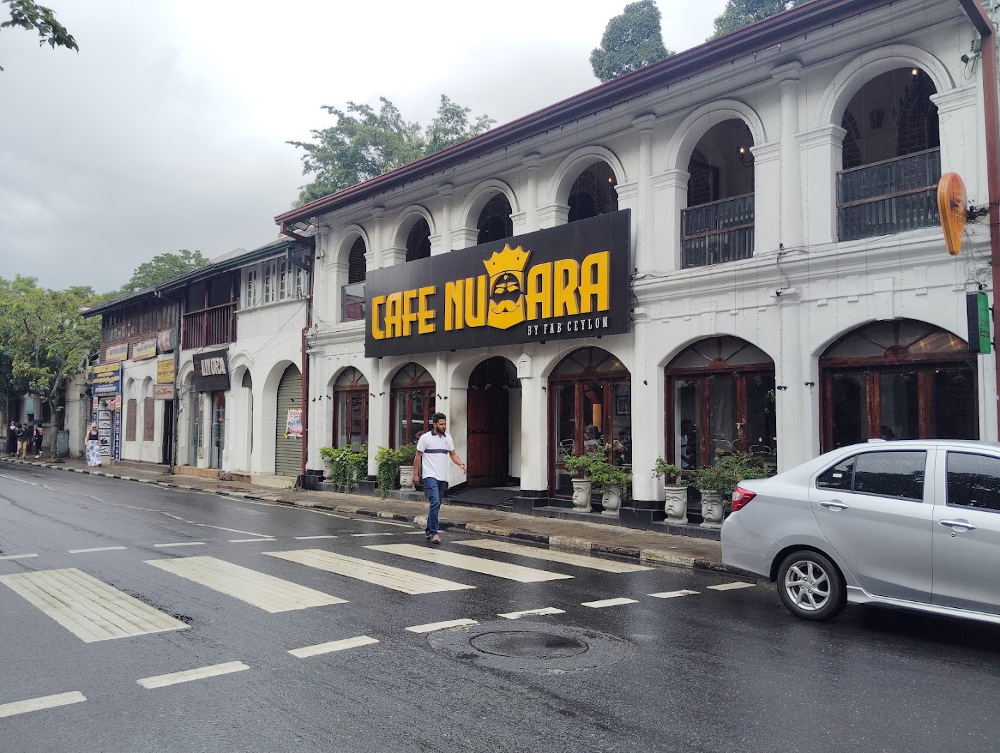 Cafe Nuwara: clear exterior shot of venue