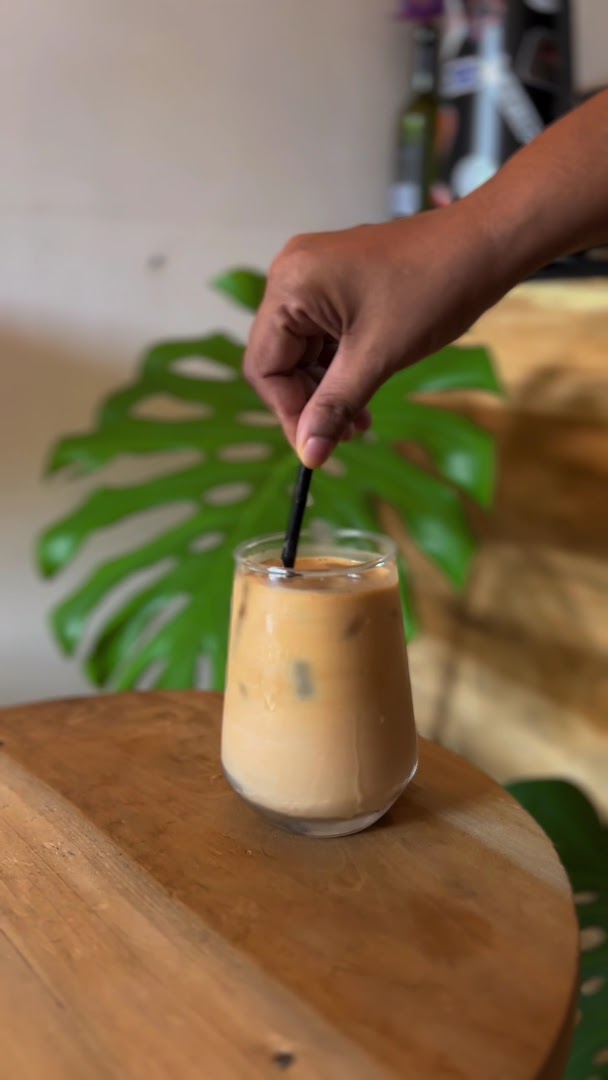 Temple Brew Coffee: appealing photo of iced coffee