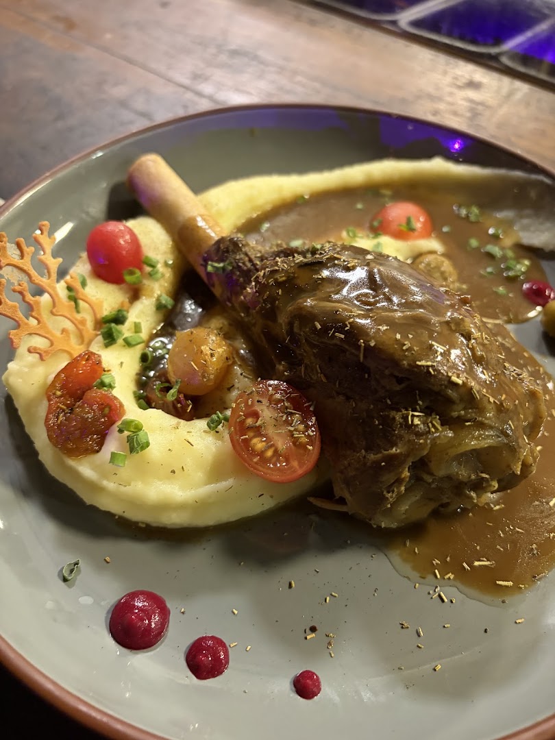 Café Français: appetizing, high-quality food photography