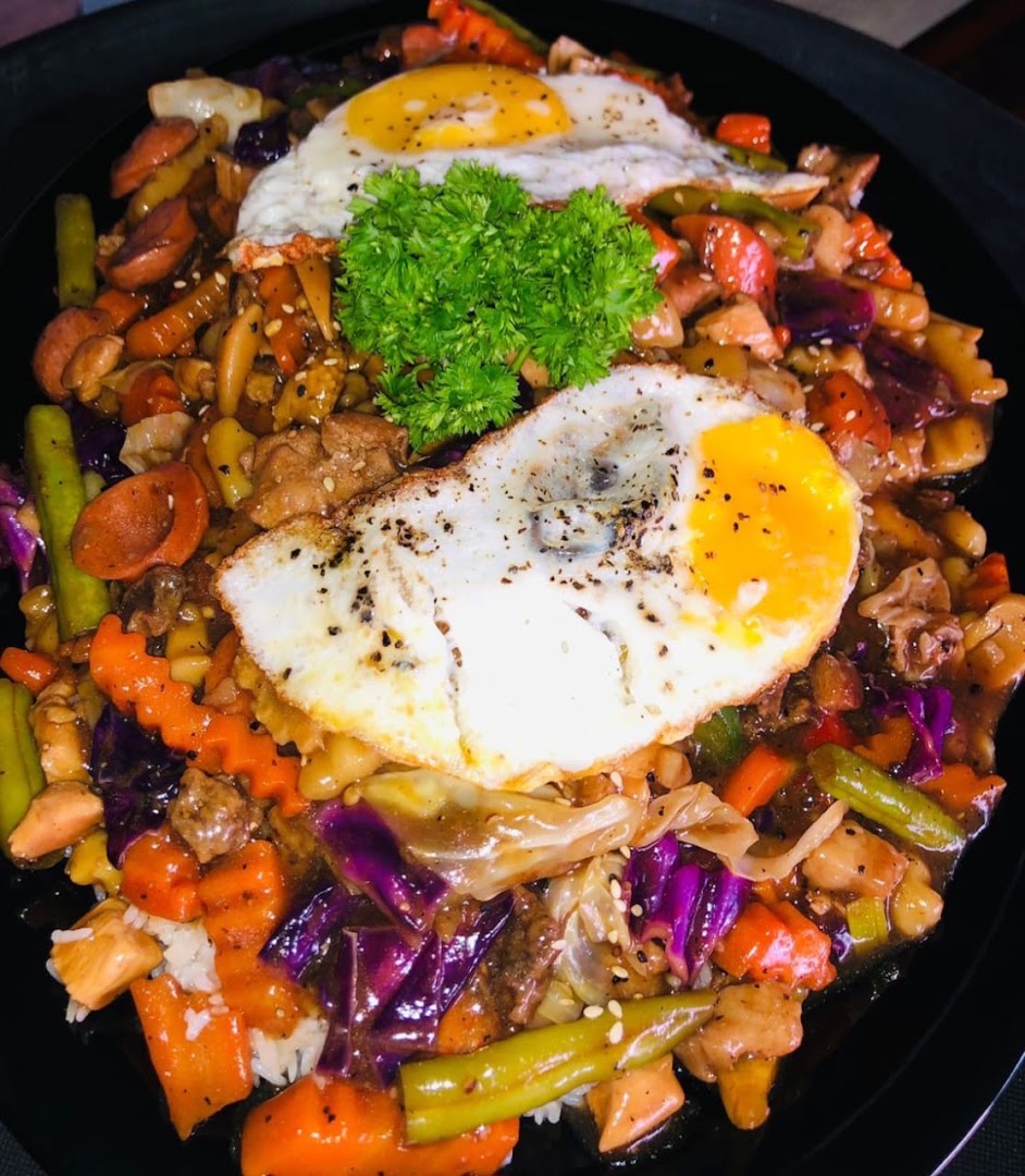 O3 Tasty Family Restaurant: appetizing, high-quality food photography