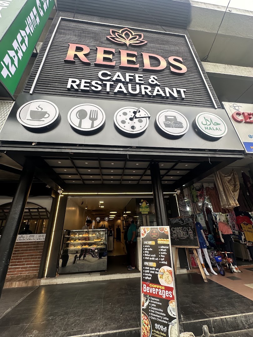 Reeds Cafe & Restaurant: clear exterior shot of venue