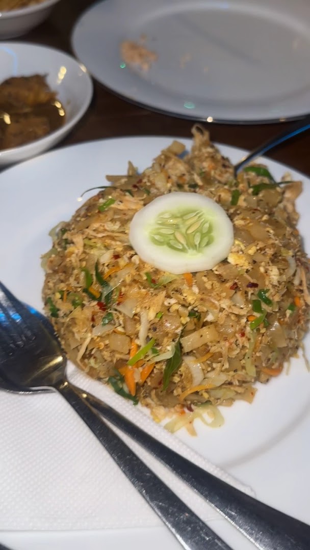 Kenoli Restaurant: appetizing photo of restaurant food
