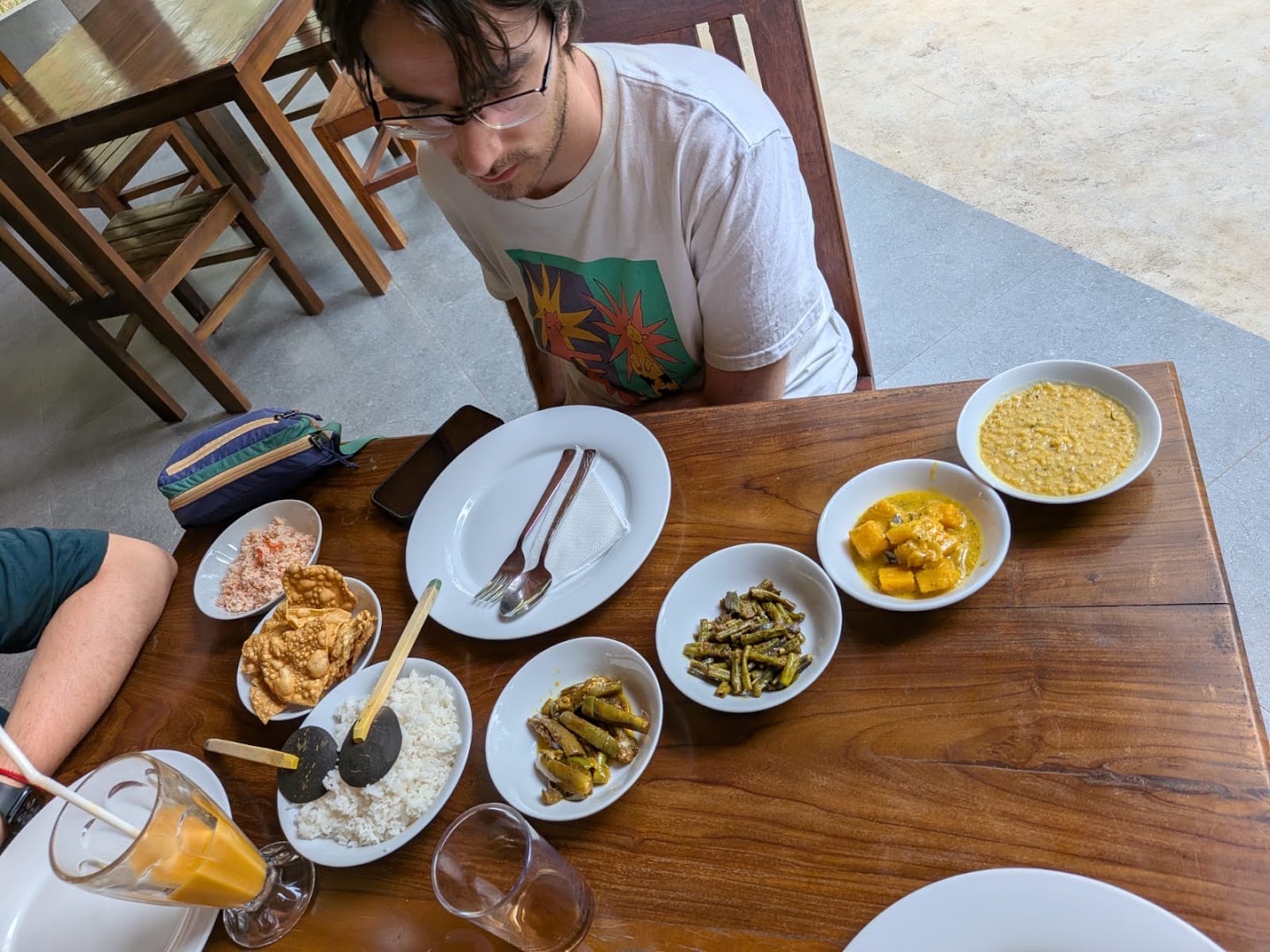Kenoli Restaurant: clear photo of restaurant meal