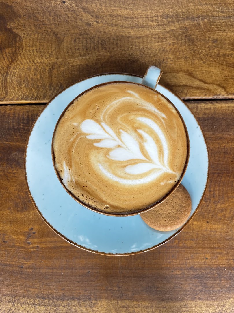 Moats Café: high quality latte art photo