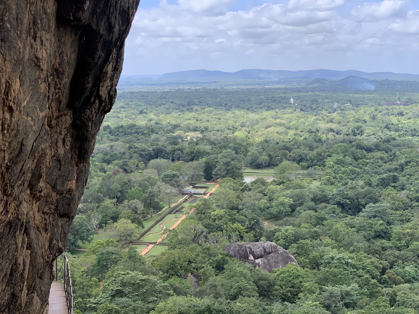 Sigiriya Rock Fortress: stunning view of the venue