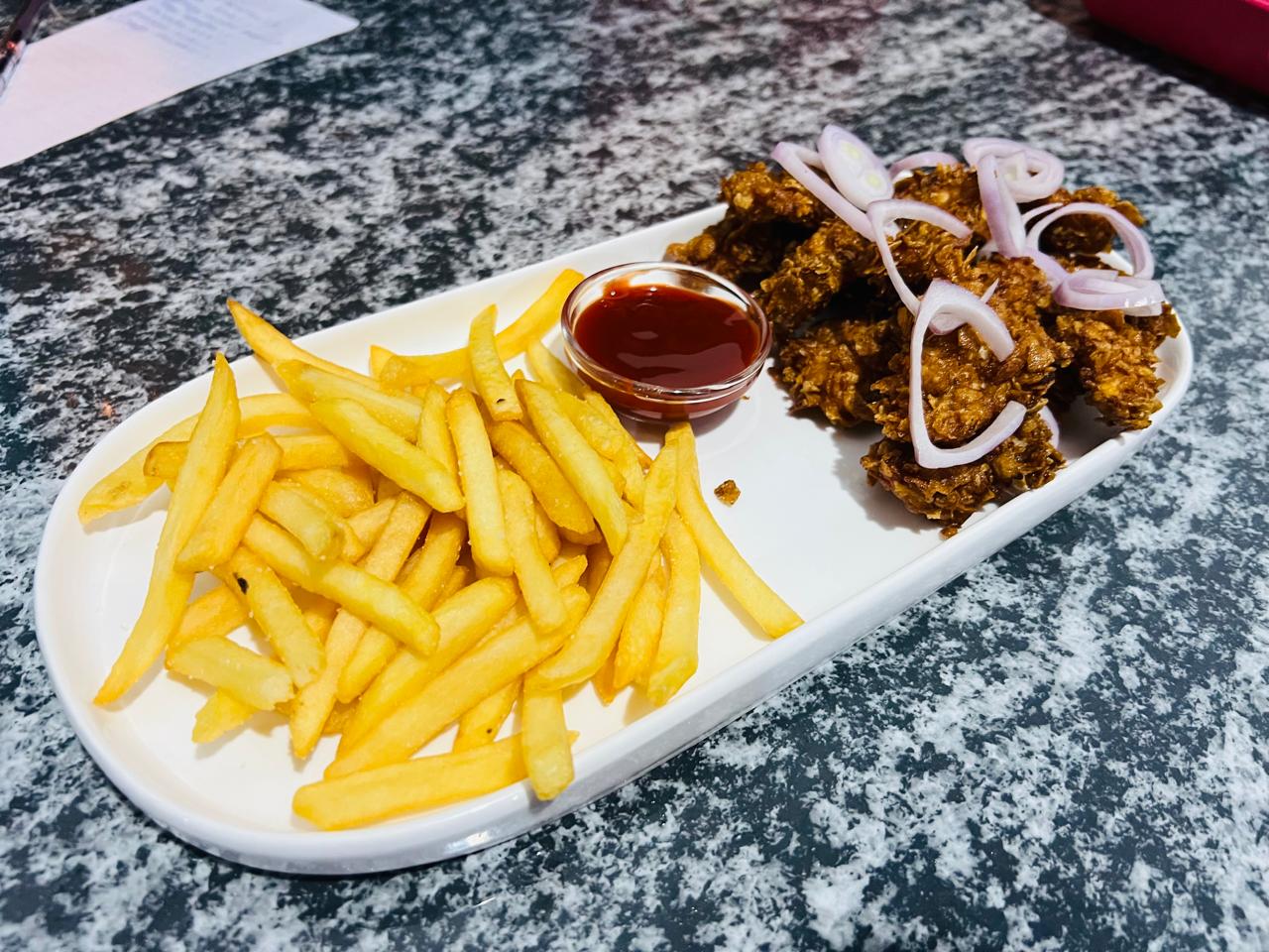 Sunshine Cafe & Restaurant: appetizing food photography