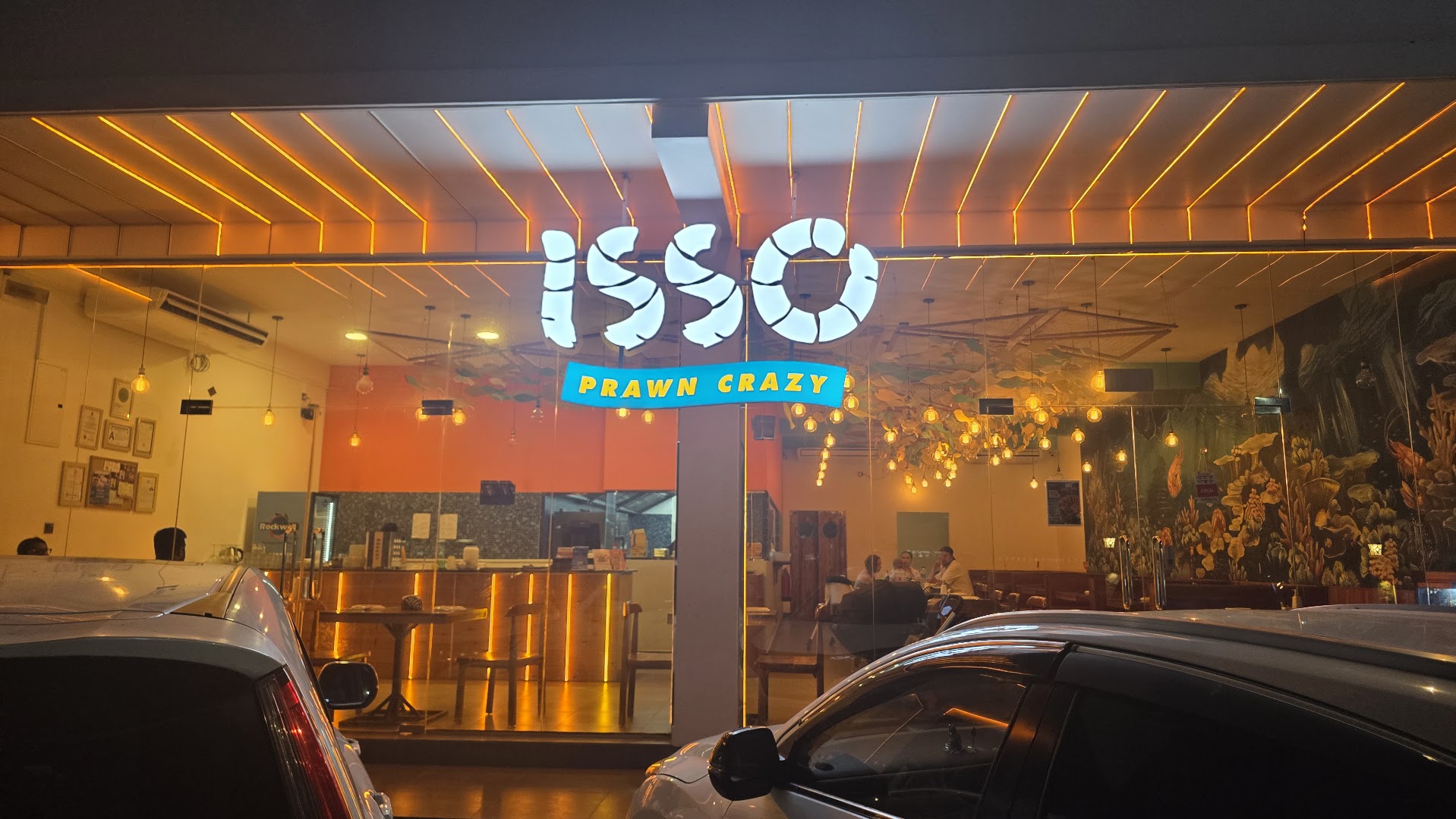 ISSO - Prawn Crazy: clear, inviting exterior restaurant shot