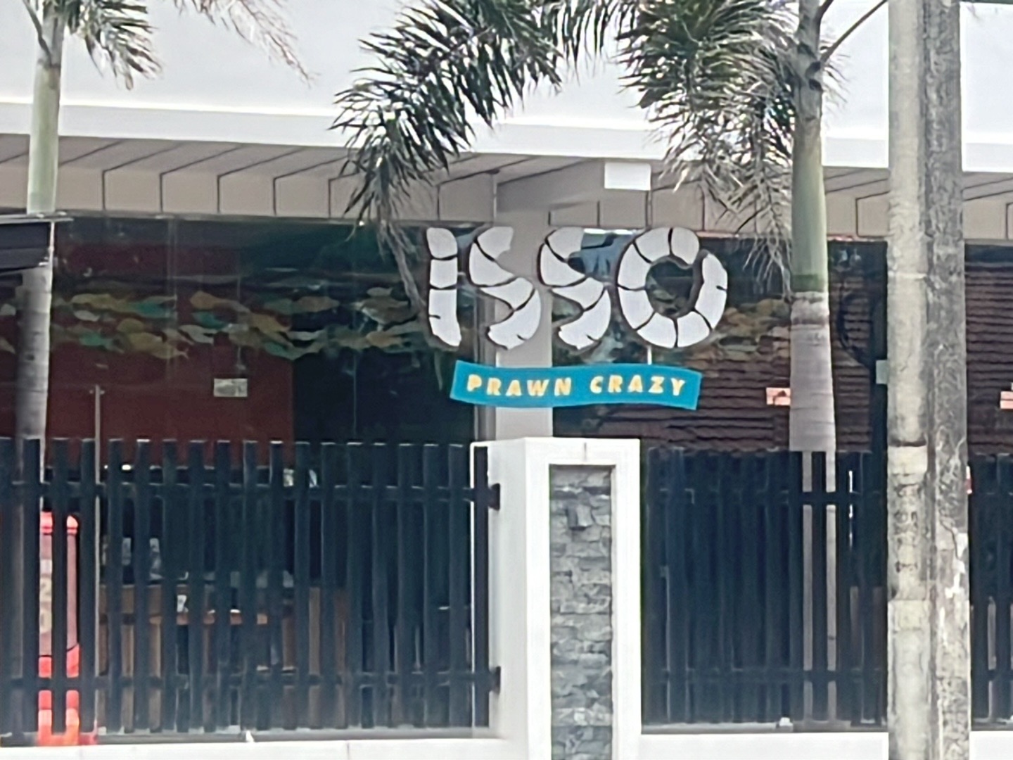 ISSO - Prawn Crazy: clear exterior shot of restaurant