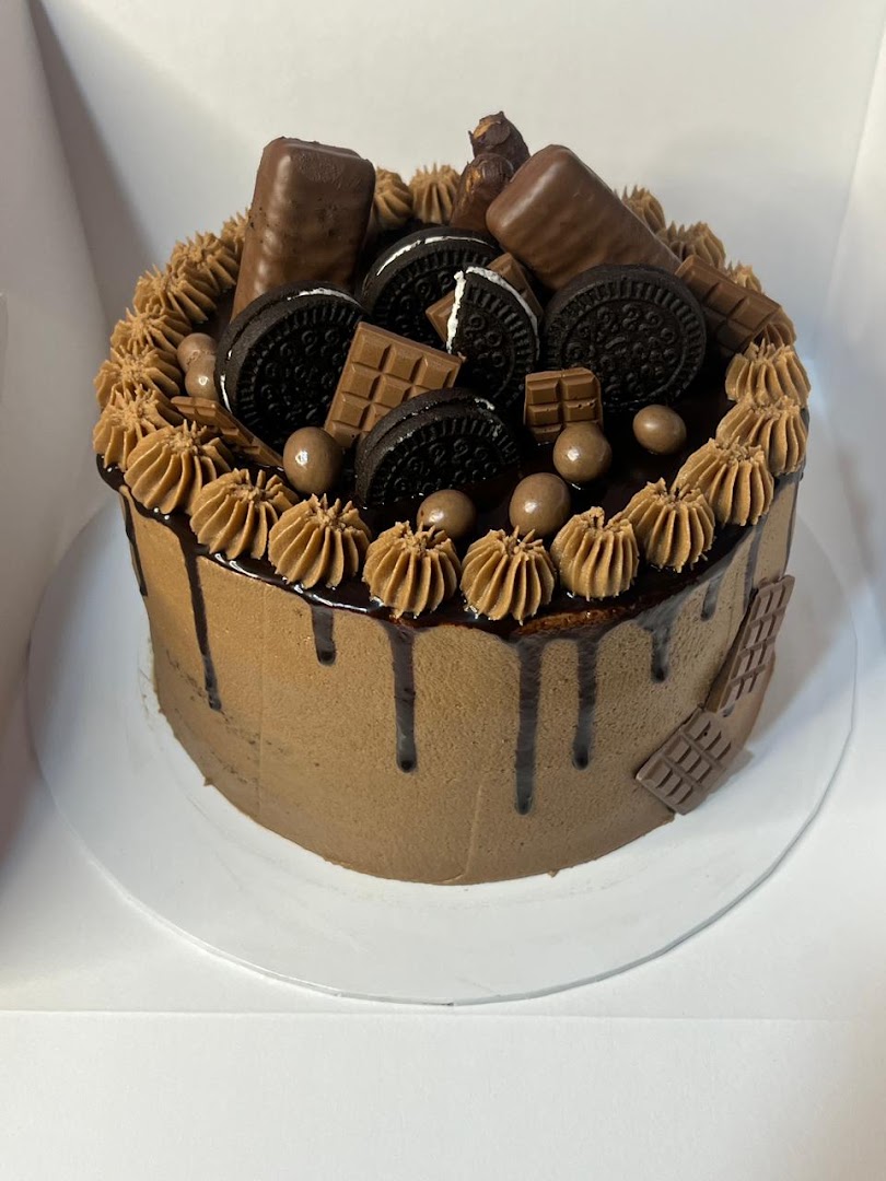 Retro - The Cake Lab: high quality product photo