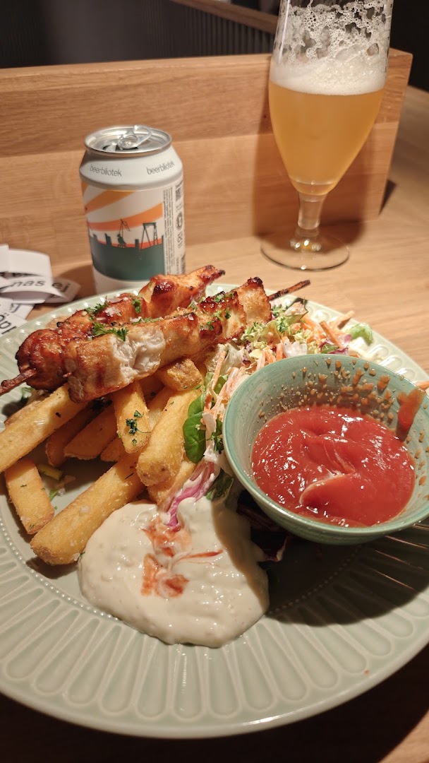 Bamba Fixfabriken: appetizing food and drink photo