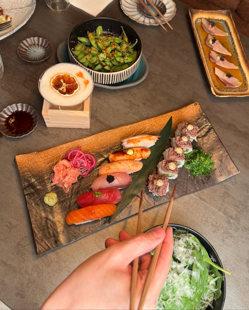 Izakaya by Komo: appetizing high quality food photography