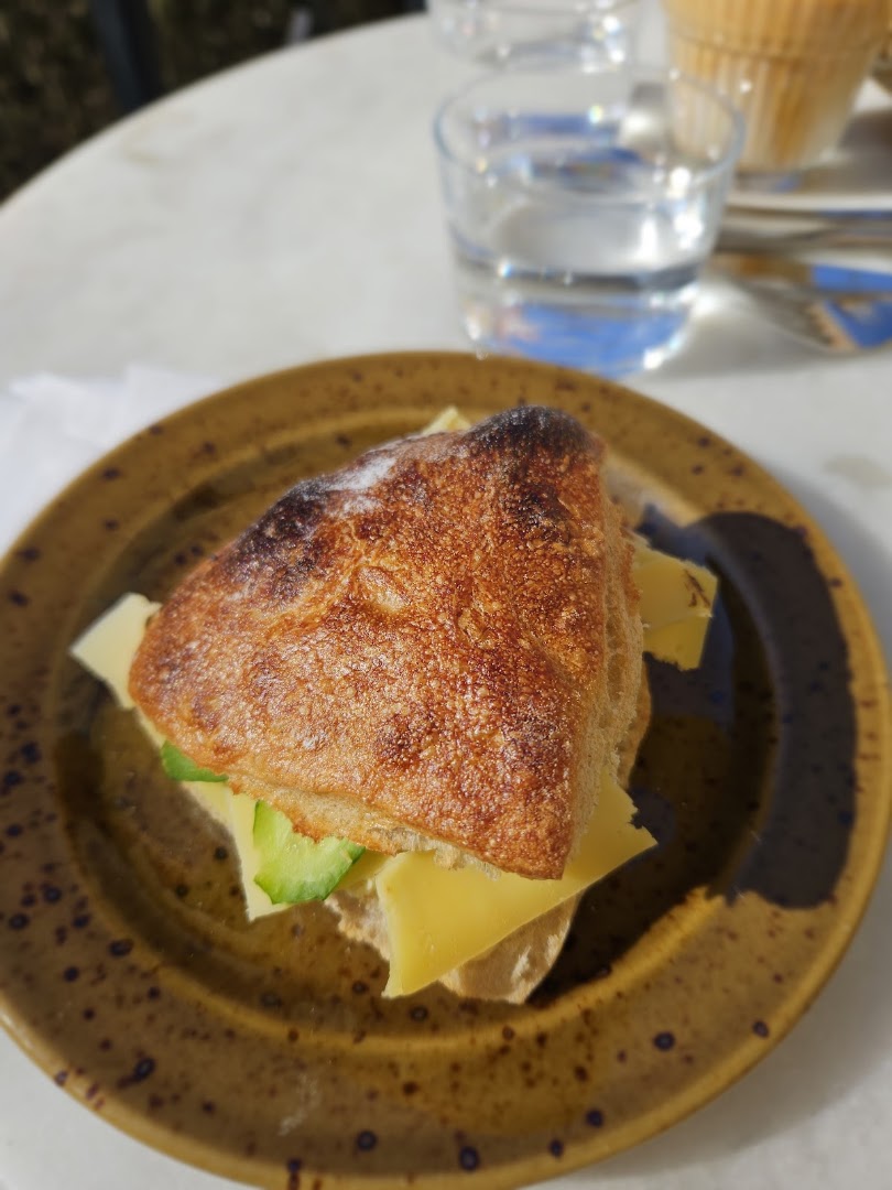 Pinch Pantry: appetizing photo of served food
