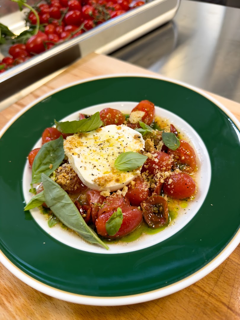 Umarell: appetizing, high-quality food photography