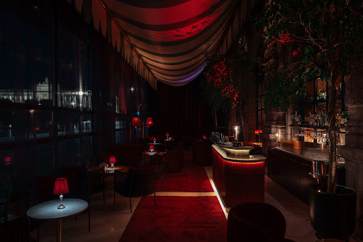 Bar Othilia: atmospheric and professional interior shot