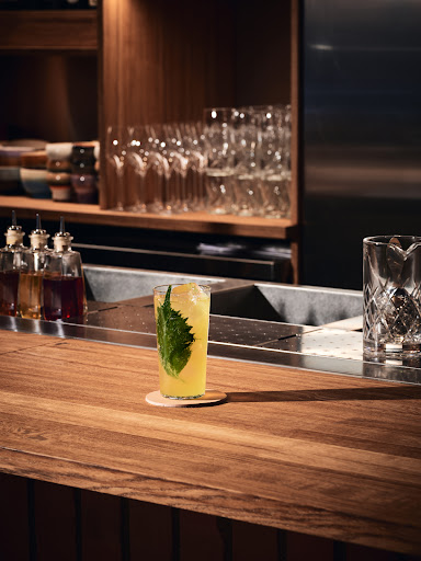 Jokes Aside: professional, high-quality cocktail photo