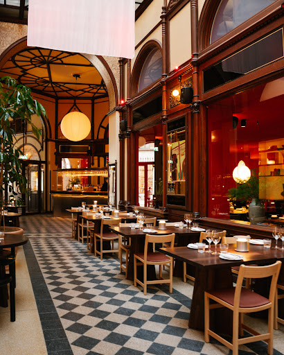Misshumasshu: beautiful, professional interior atmosphere shot