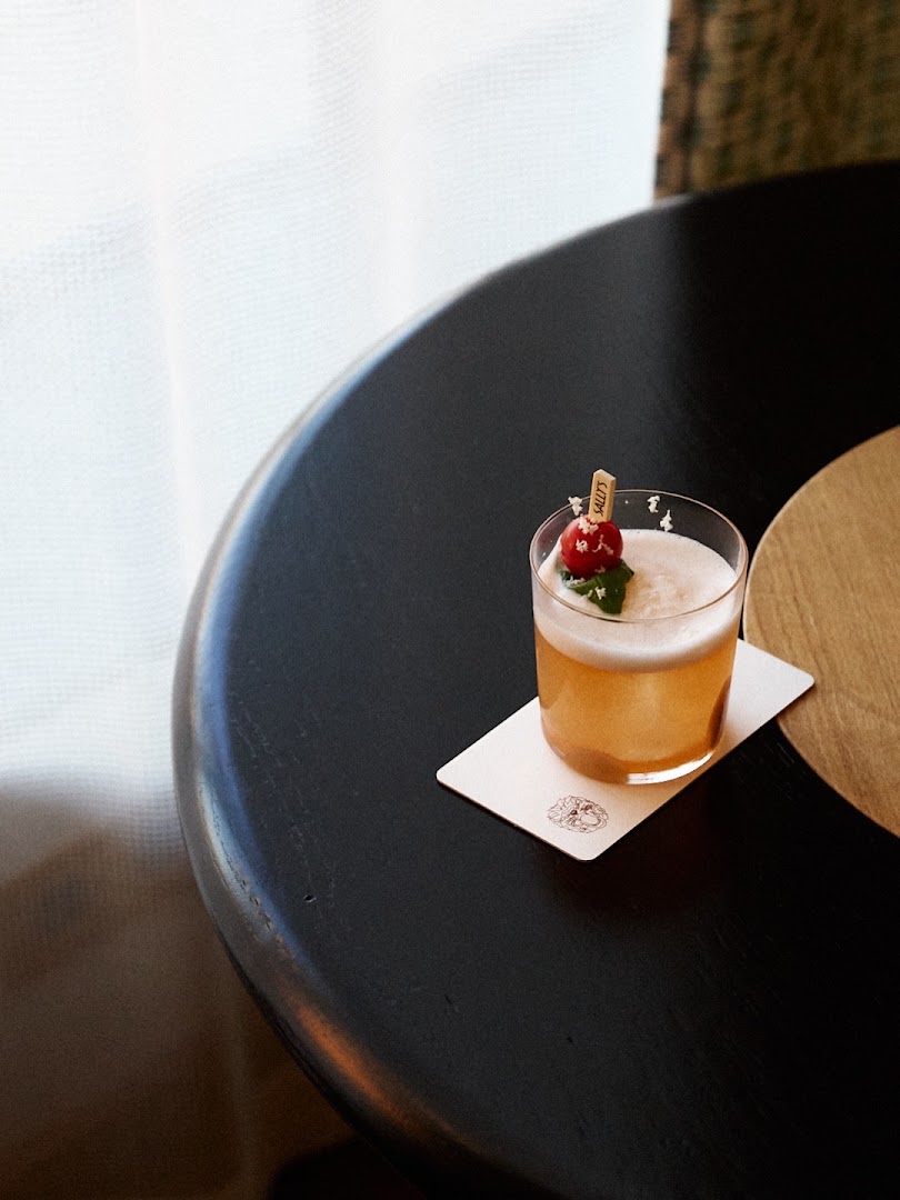 Sally's: high quality, professional cocktail photo