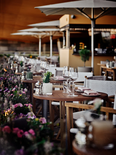 Slussporten: beautiful, professional atmosphere shot