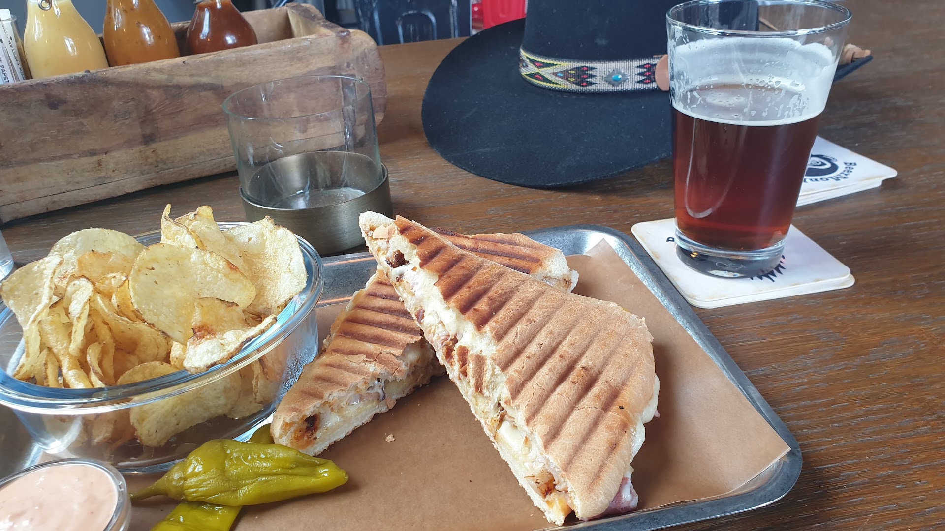BeerMonkey: appetizing photo of restaurant food