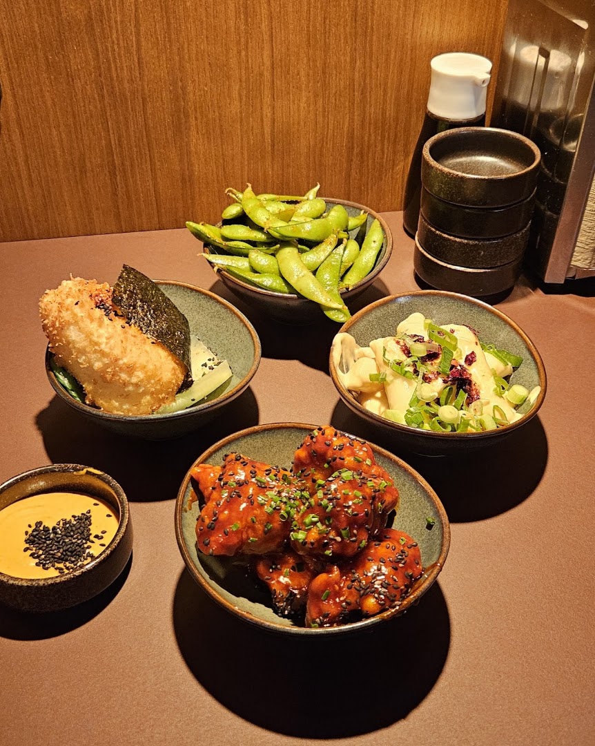 DIN-DIN CLUB: appetizing, high-quality food photography