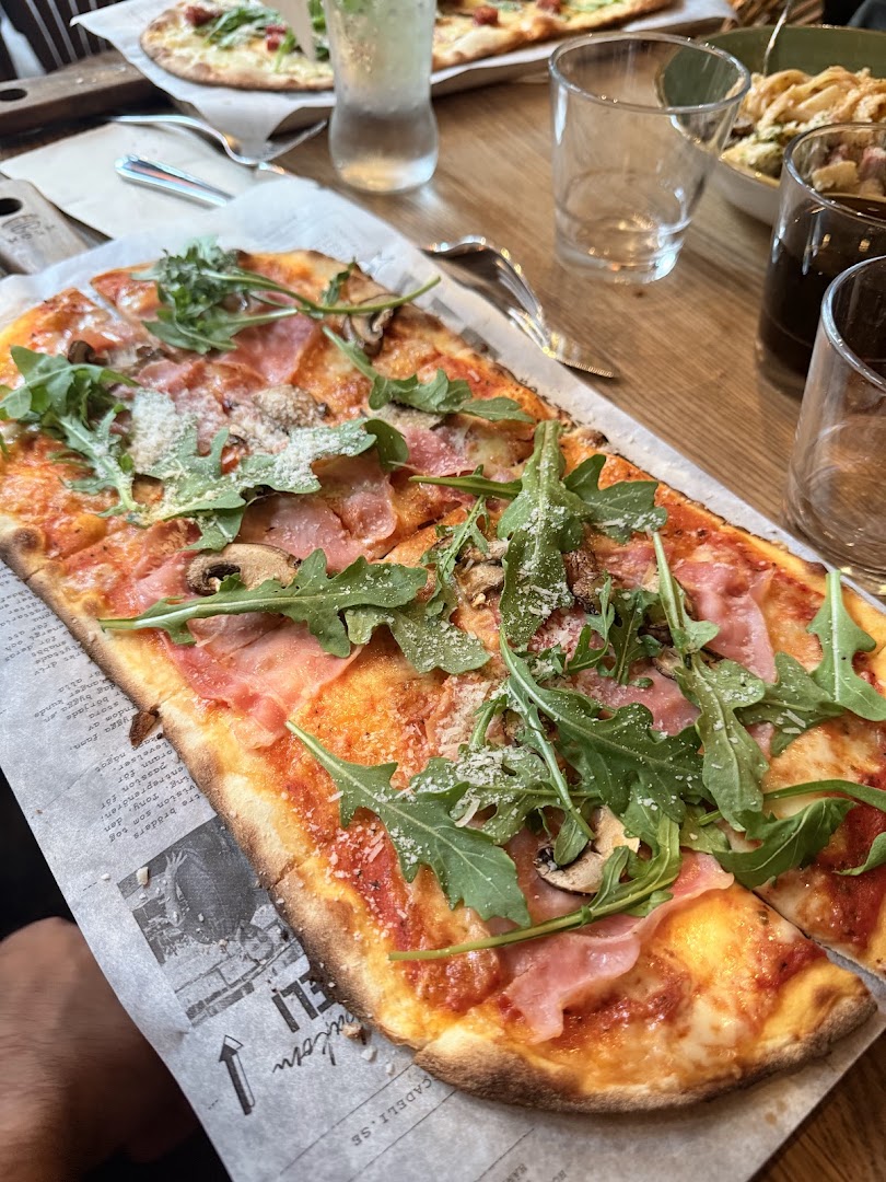 Mocca Deli: appetizing photo of served food