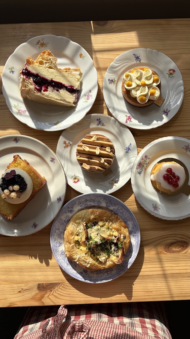 Babka Café: appetizing, high-quality food photography