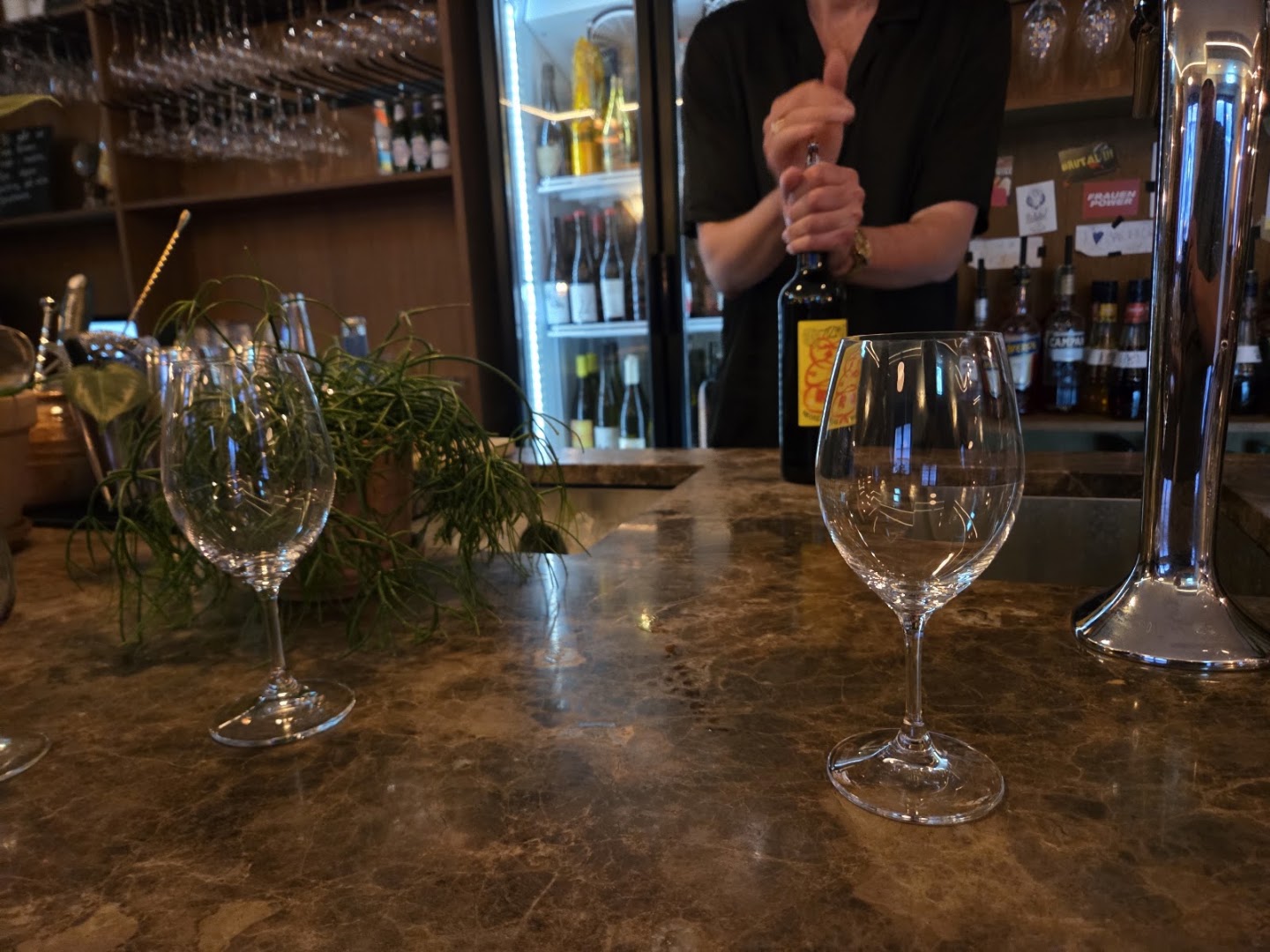 Bar Buco: inviting bar atmosphere and service