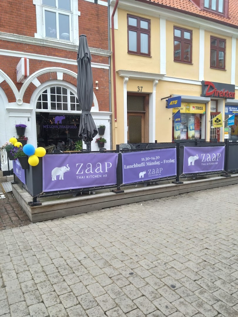 Zaap Thai Kitchen: clear photo of restaurant exterior