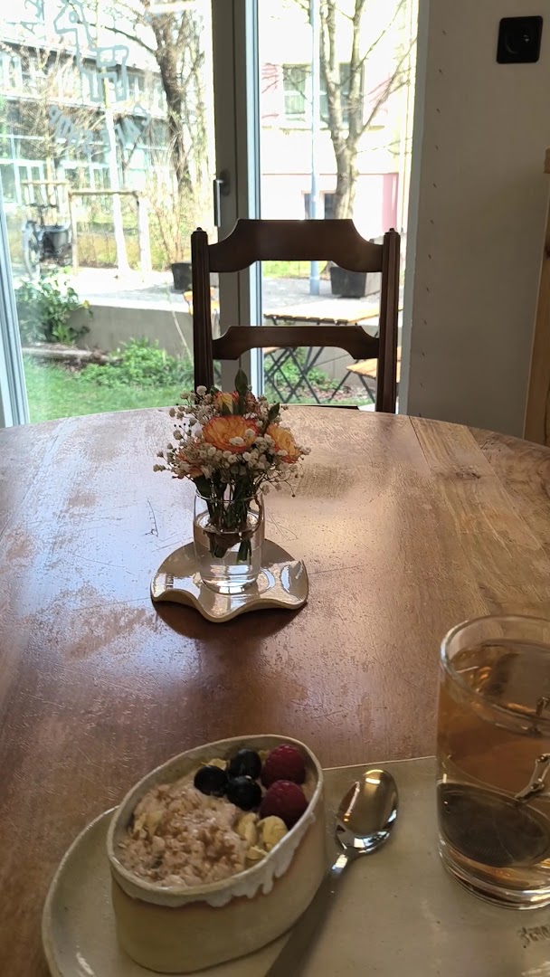 S'coole Alpaca: inviting atmosphere and food presentation