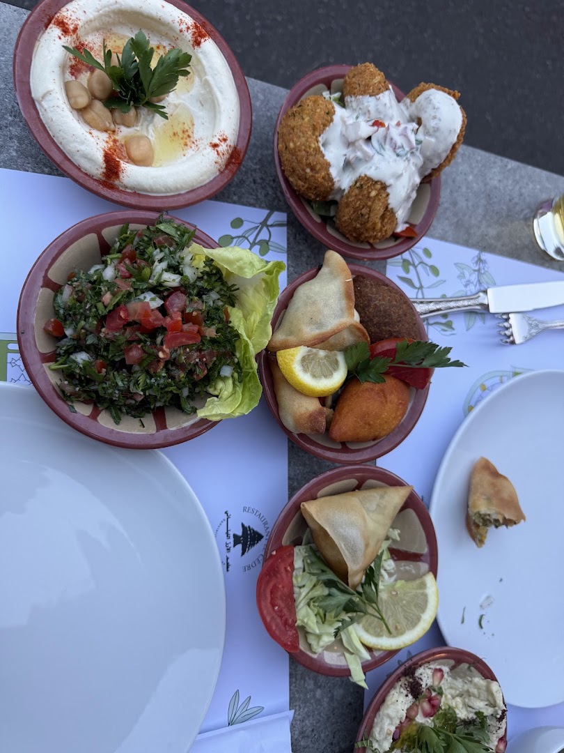 Le Cèdre: appetizing display of restaurant food