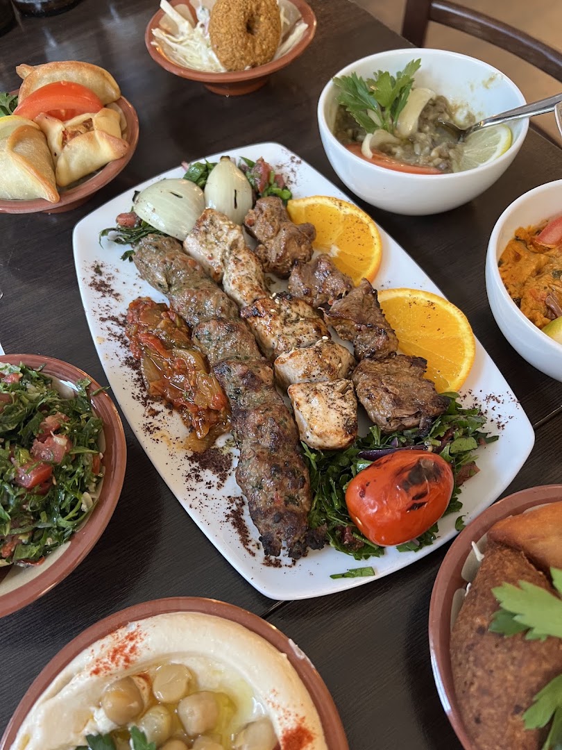 Le Cèdre: appetizing, high-quality food photography