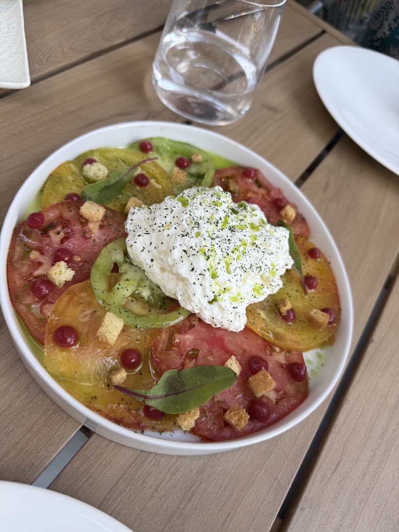 Bouca: appetizing, high-quality food photography