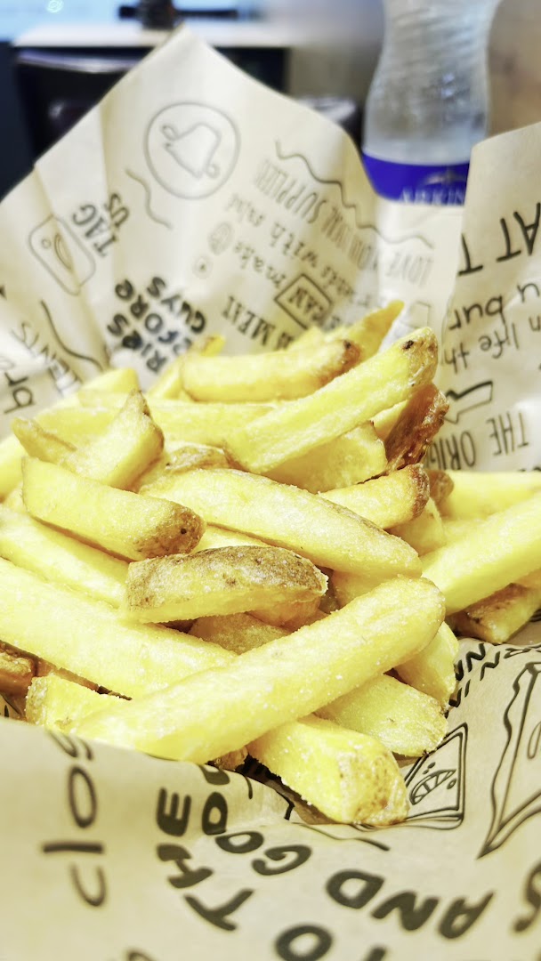 Holy Cow: appetizing photo of restaurant food