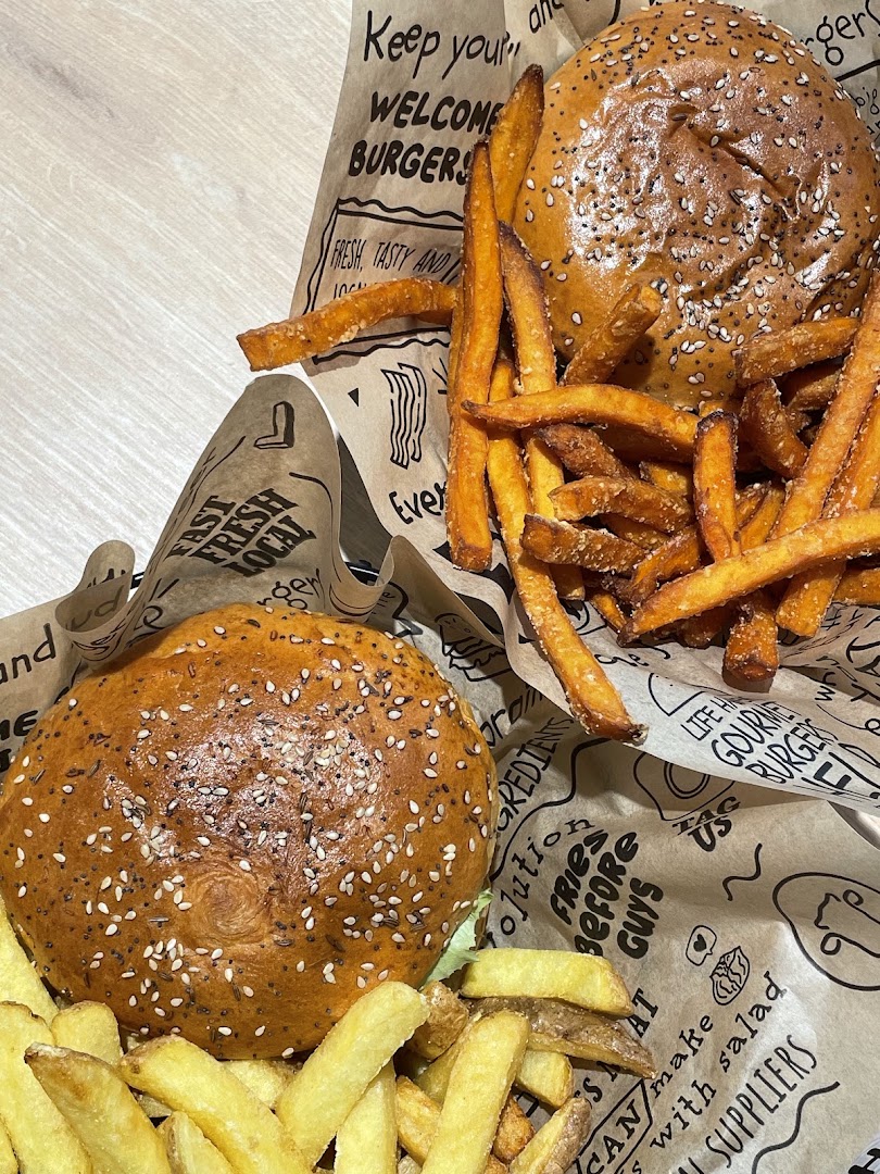 Holy Cow: appetizing photo of restaurant food