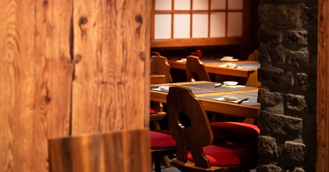 Shogun Japan Restaurant: inviting and professional restaurant interior