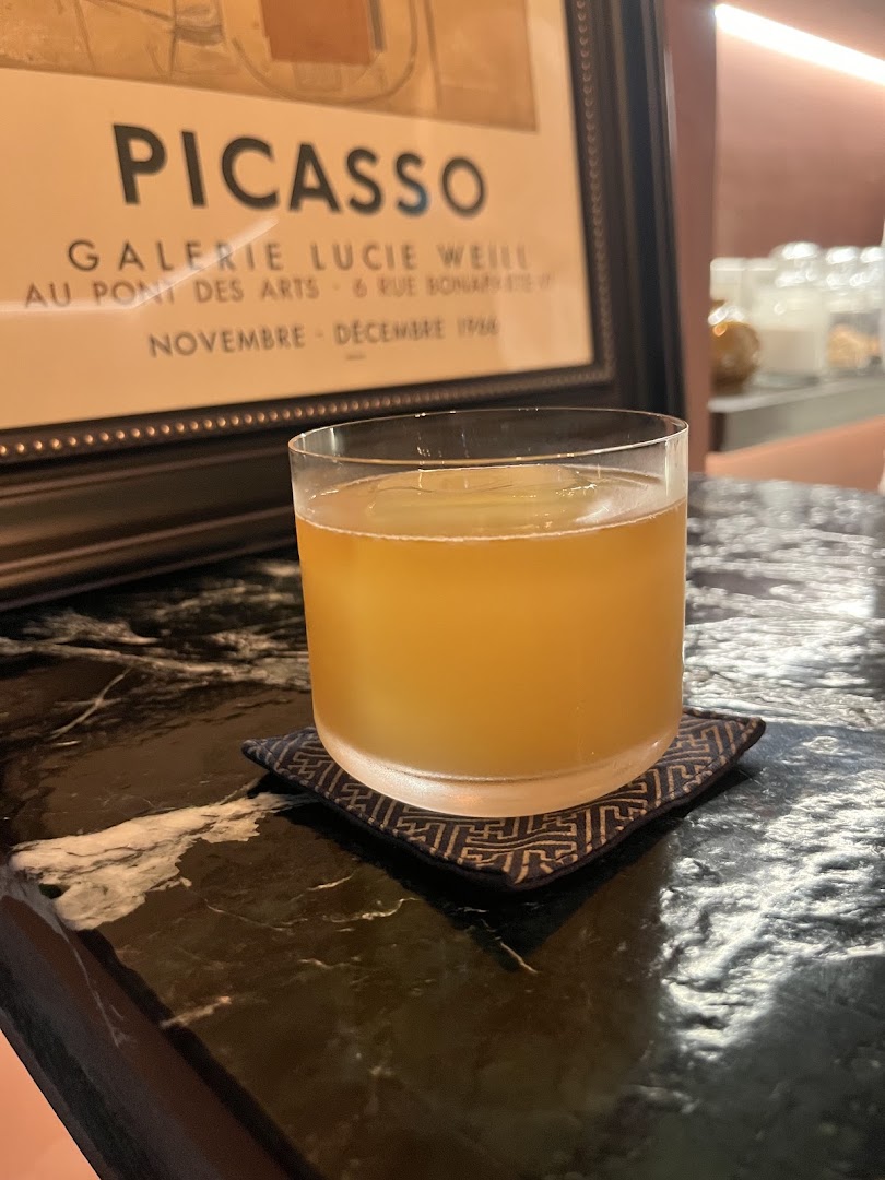 Random Drink House: high quality drink photo