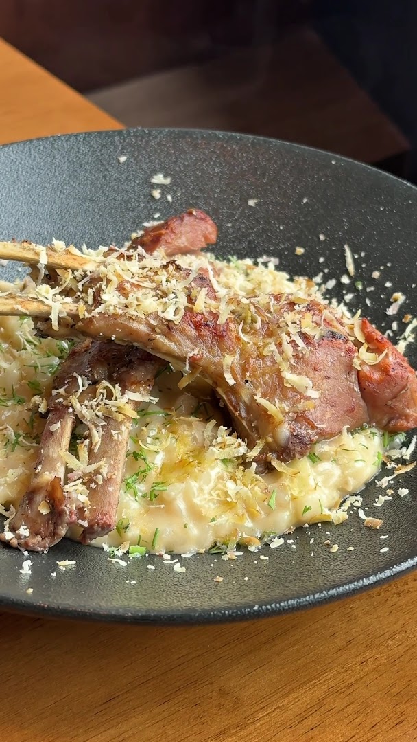 Kira Bistro: appetizing, high-quality food photography