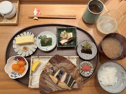 Asasumi: appetizing, high-quality breakfast meal photo