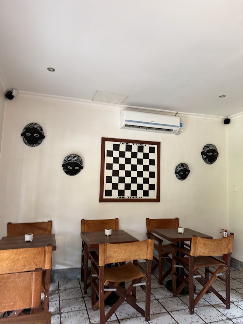 Tribal Cafe: clear photo of venue interior