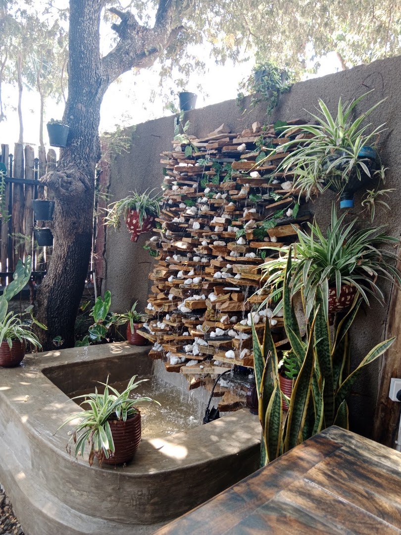 Tribal Cafe: attractive and well-composed venue atmosphere