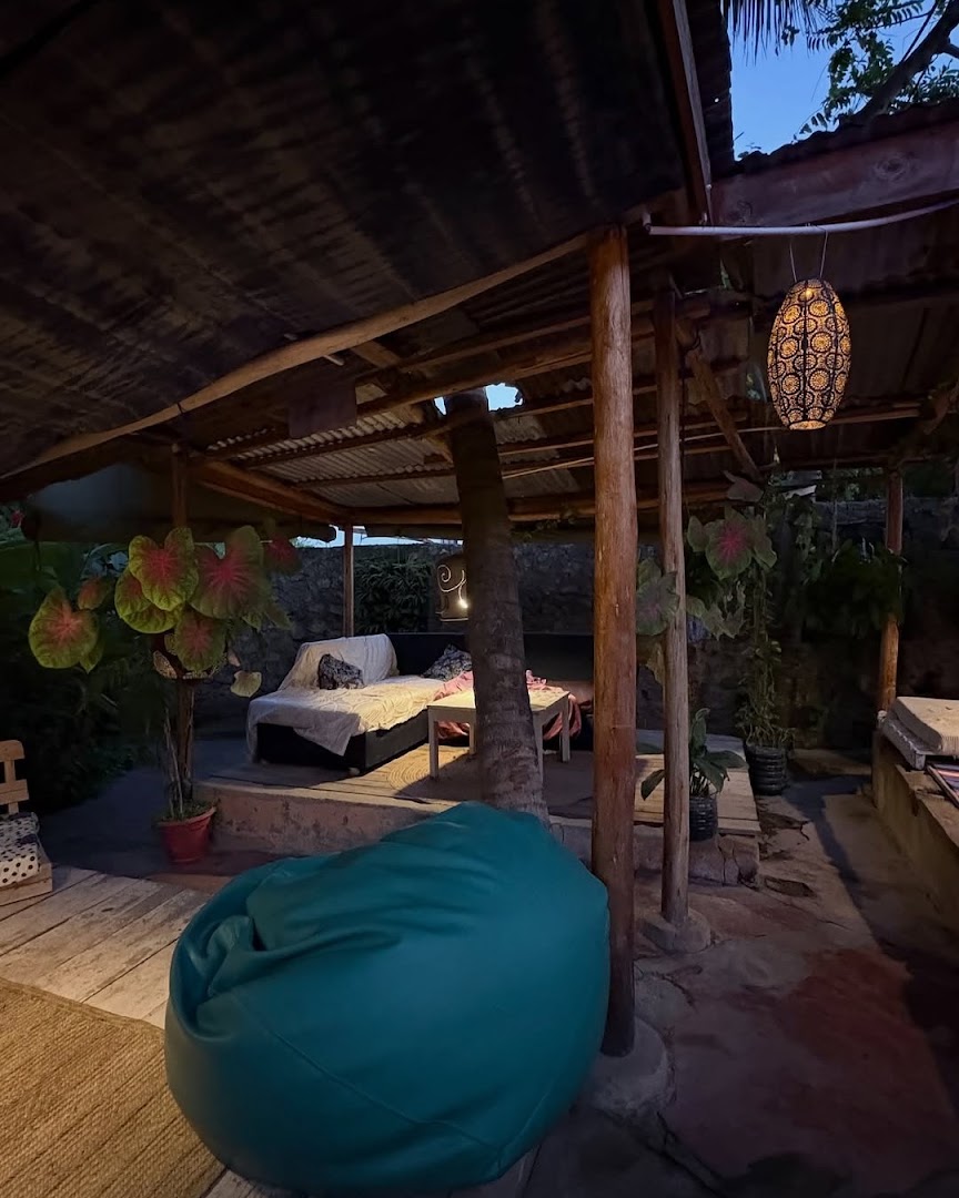 Firefly Bagamoyo: inviting and atmospheric restaurant space