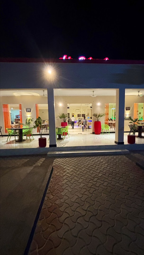 Ayla Restaurant & Cafe: clear, inviting exterior night shot