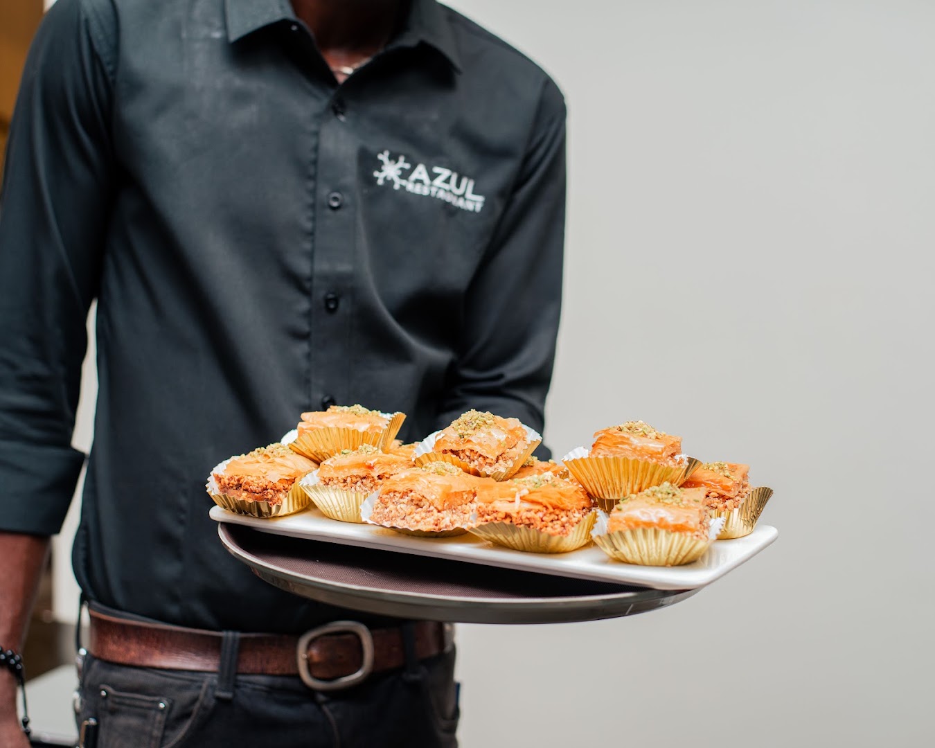 Azul Restaurant: professional photo of restaurant staff