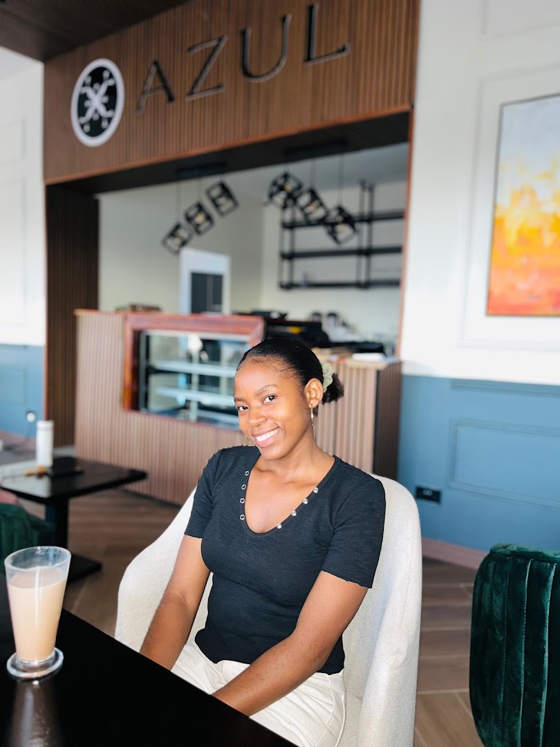 Azul Restaurant: professional photo showing restaurant atmosphere