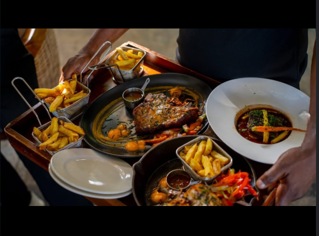 Bravo Coco Beach: appetizing food presentation by staff