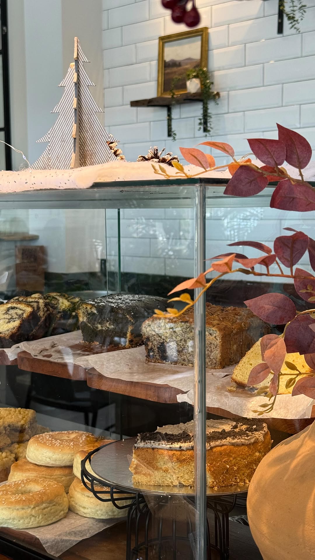 Central Park Cafe: appealing display of fresh food