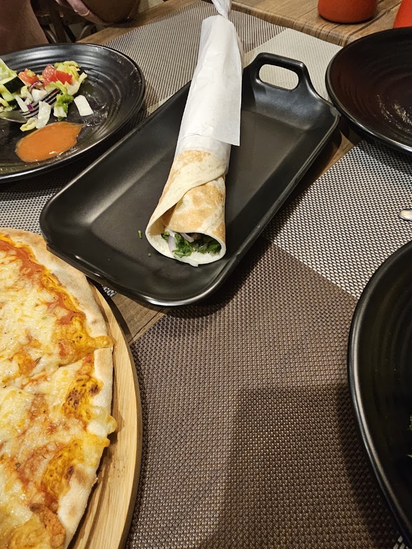 Yasma Restaurant: clear photo of restaurant food