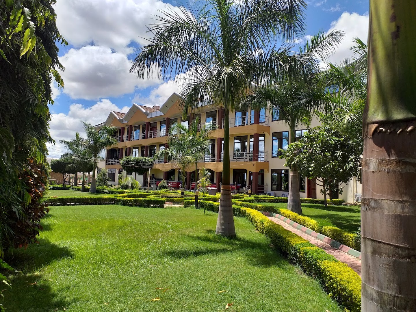 New Morena Hotel: clear exterior view of hotel